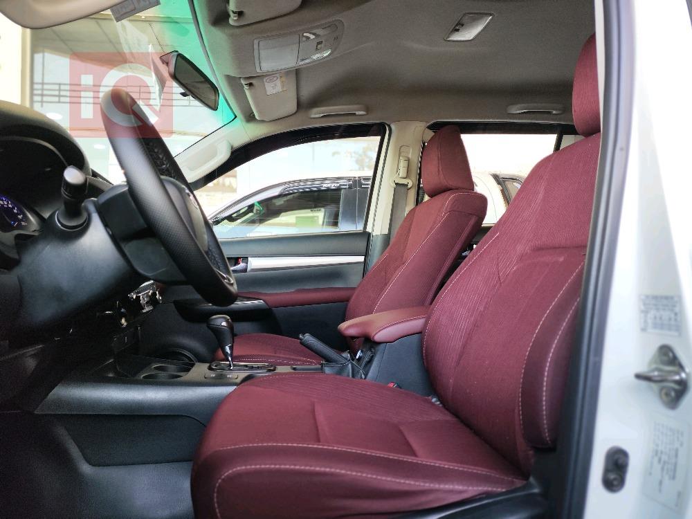 تۆیۆتا هایلۆکس